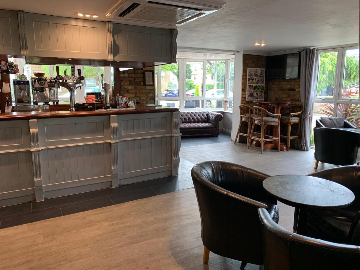 Hunters Meet Hotell Hatfield Heath Eksteriør bilde