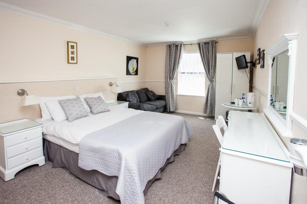 Hunters Meet Hotell Hatfield Heath Eksteriør bilde