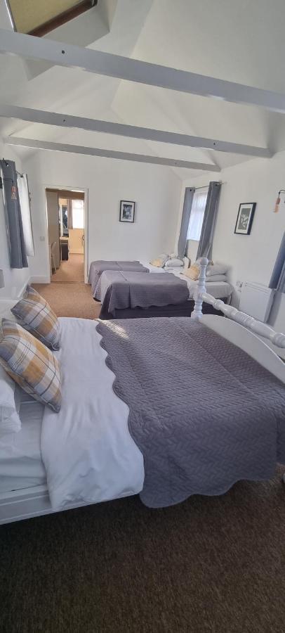 Hunters Meet Hotell Hatfield Heath Eksteriør bilde