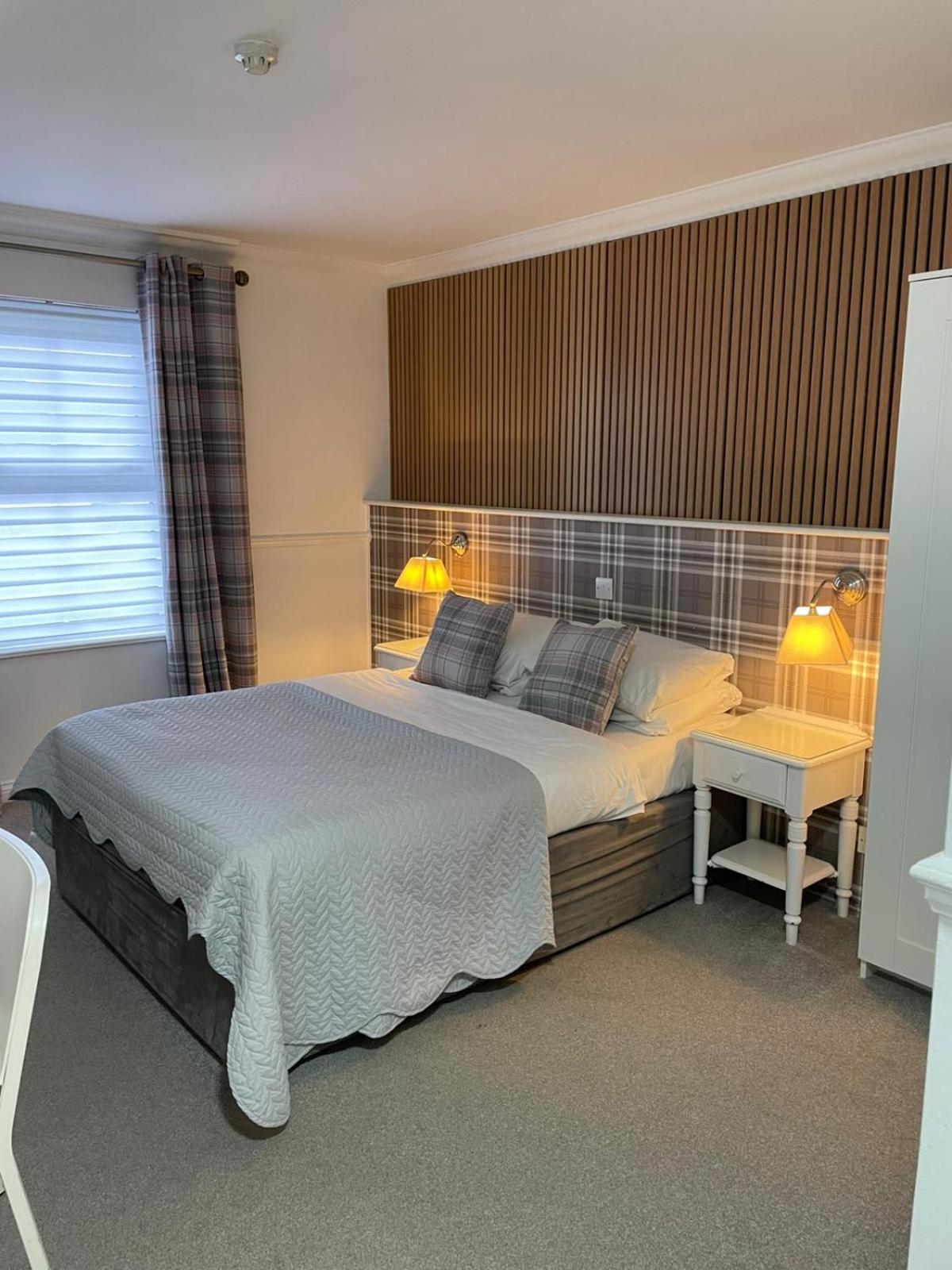 Hunters Meet Hotell Hatfield Heath Eksteriør bilde