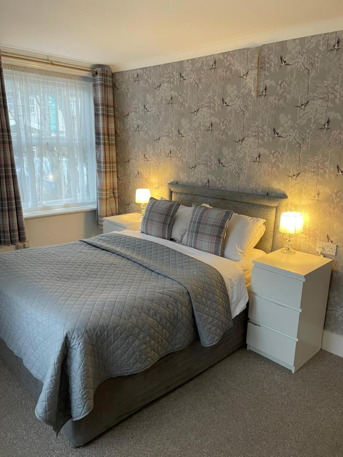 Hunters Meet Hotell Hatfield Heath Eksteriør bilde